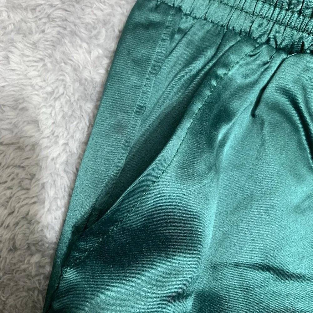Forever 21 Jogger Pants‎ Women S Green Satin Elastic Waist Drawstring High Rise